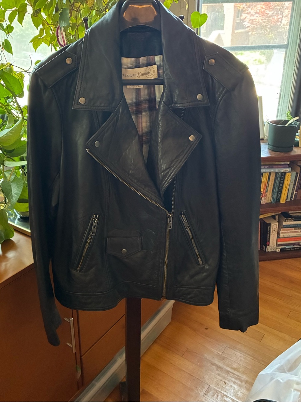 GENUINE LEATHER. Treasure & Bond Black Leather Moto Jacket - Picture 2 of 9